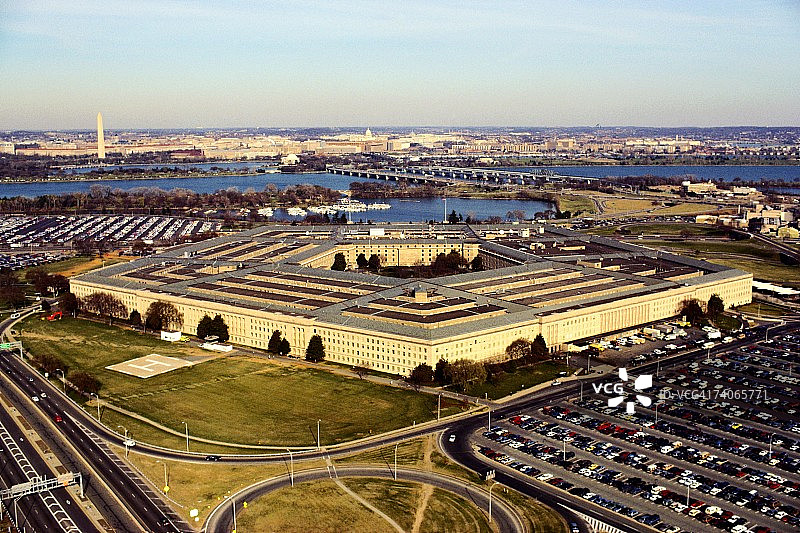 美国华盛顿特区五角大楼军事建筑鸟瞰图图片素材