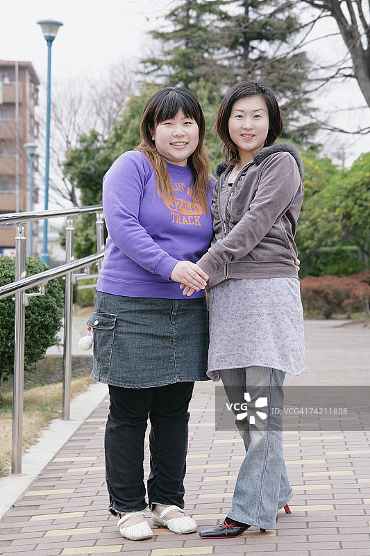 年轻女性肖像图片素材