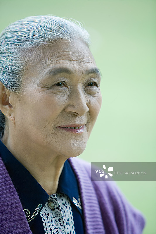年长的女人 портрет图片素材