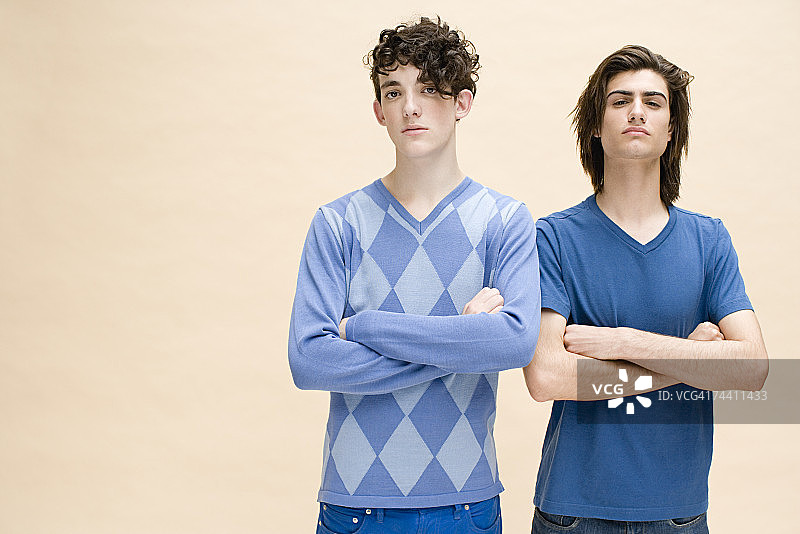 有敌意的年轻人图片素材