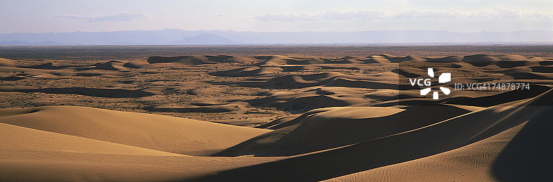 美国加利福尼亚州帝国县，布罗利附近的帝国沙丘图片素材
