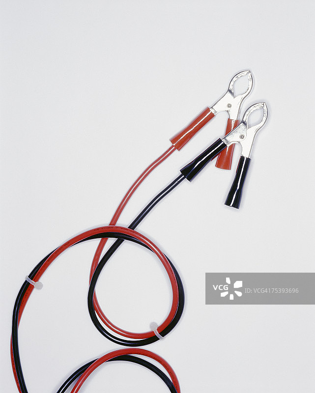 汽车启动电缆特写图片素材