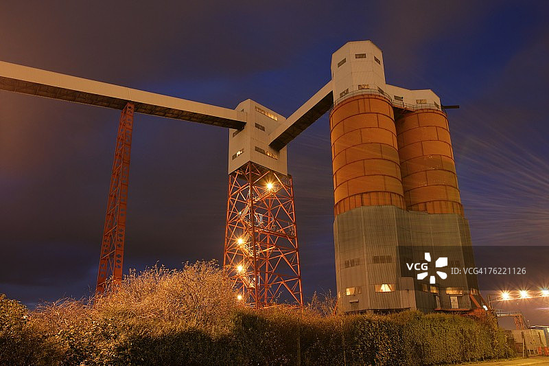 英国布里斯托尔埃文茅斯Ciba铁路总站大楼图片素材