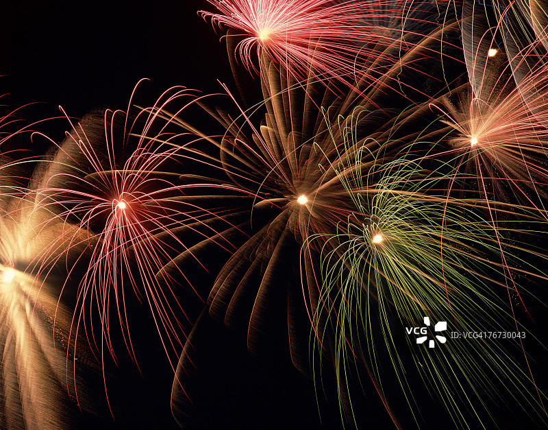 夜空中的烟花图片素材