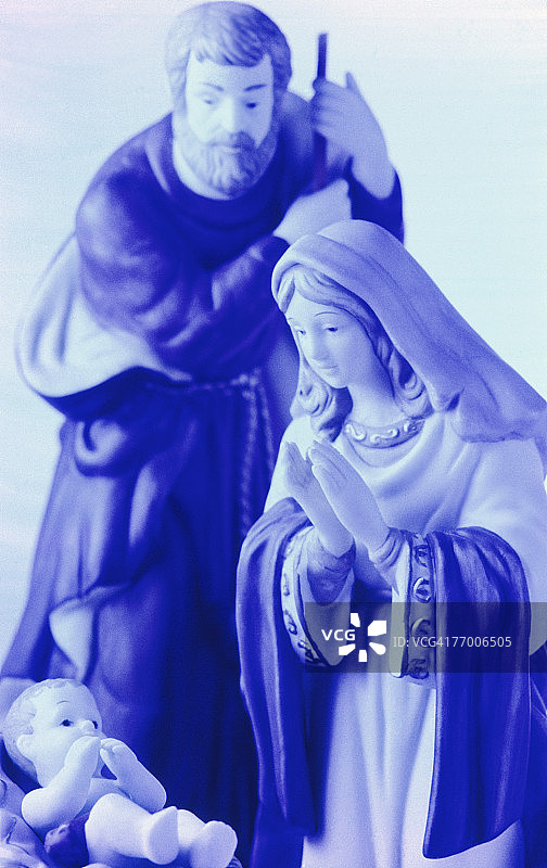 耶稣、玛利亚和约瑟雕像图片素材