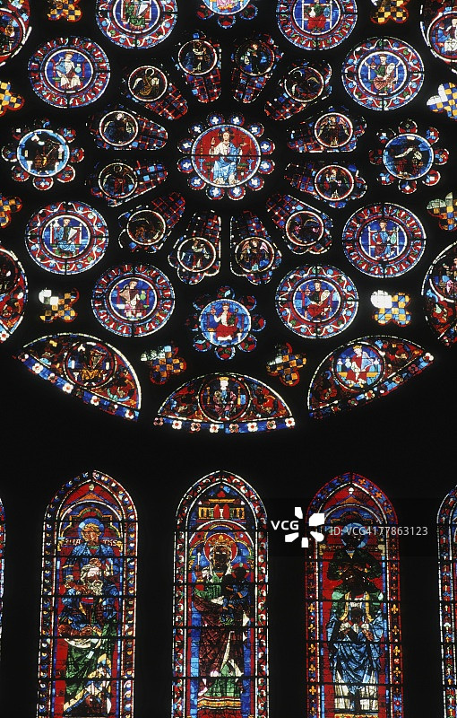 华丽的彩色玻璃窗图片素材