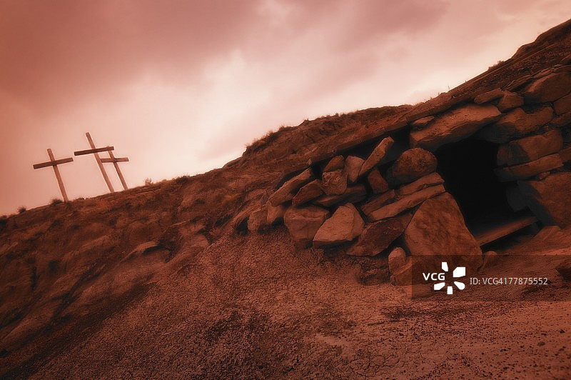 十字架与空墓图片素材