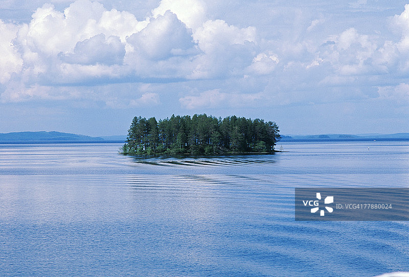 芬兰皮耶利宁湖图片素材