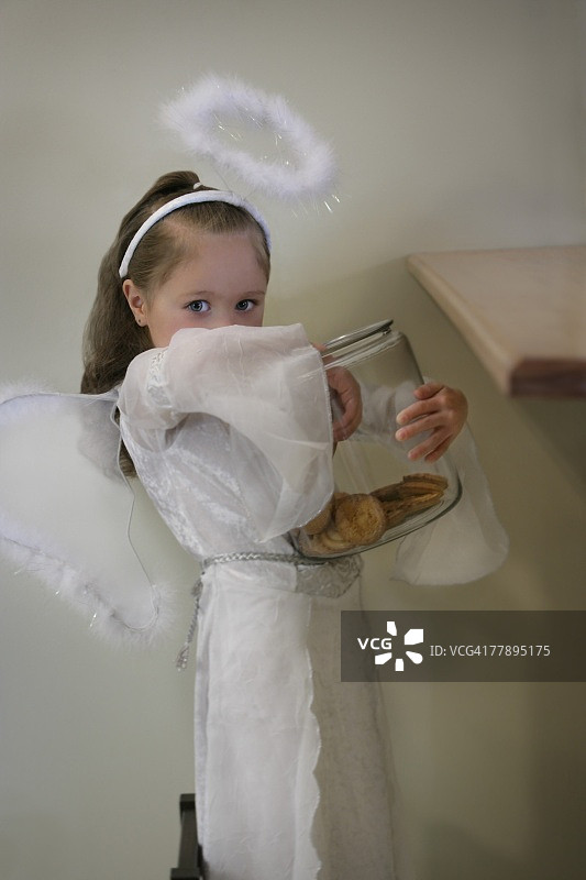 淘气的小天使图片素材