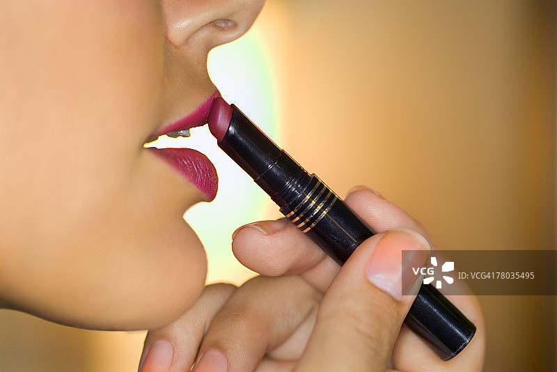 女人用口红图片素材