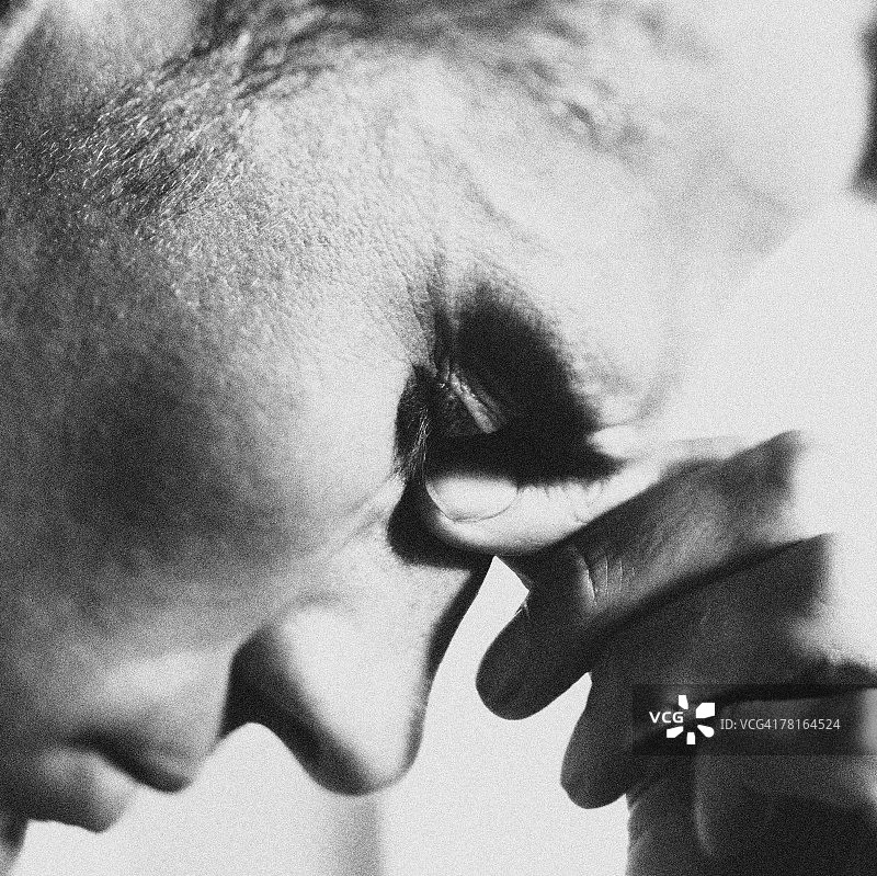 有压力的男人图片素材