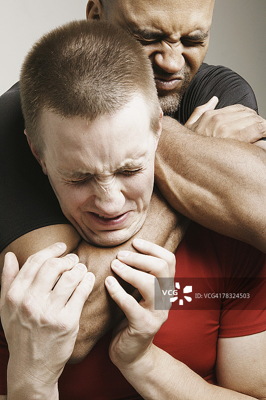 男人摔跤图片素材