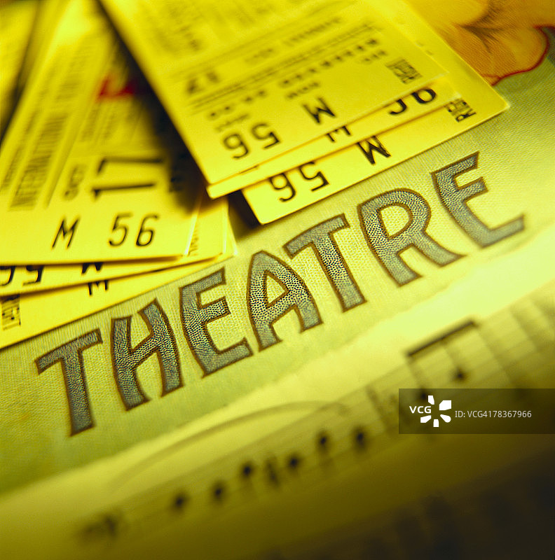 剧院门票和乐谱图片素材