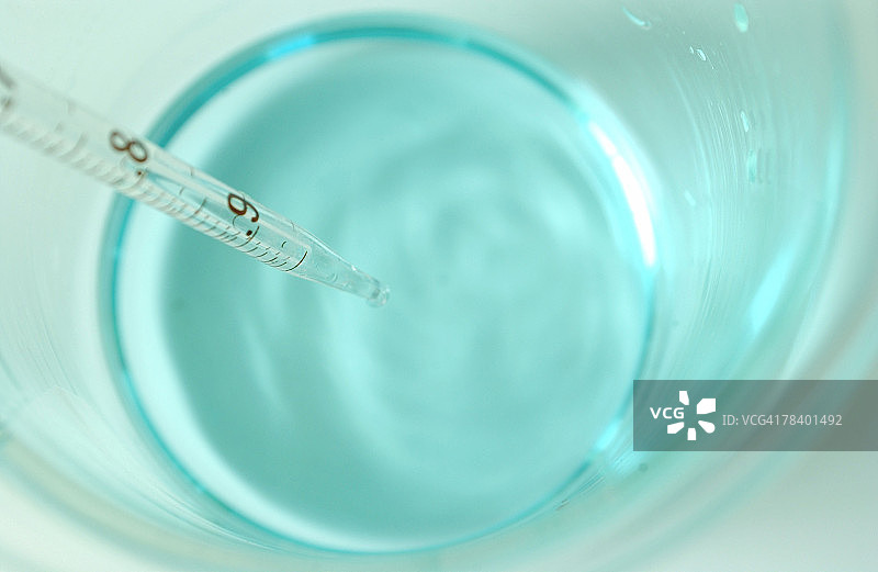 烧杯和液体图片素材