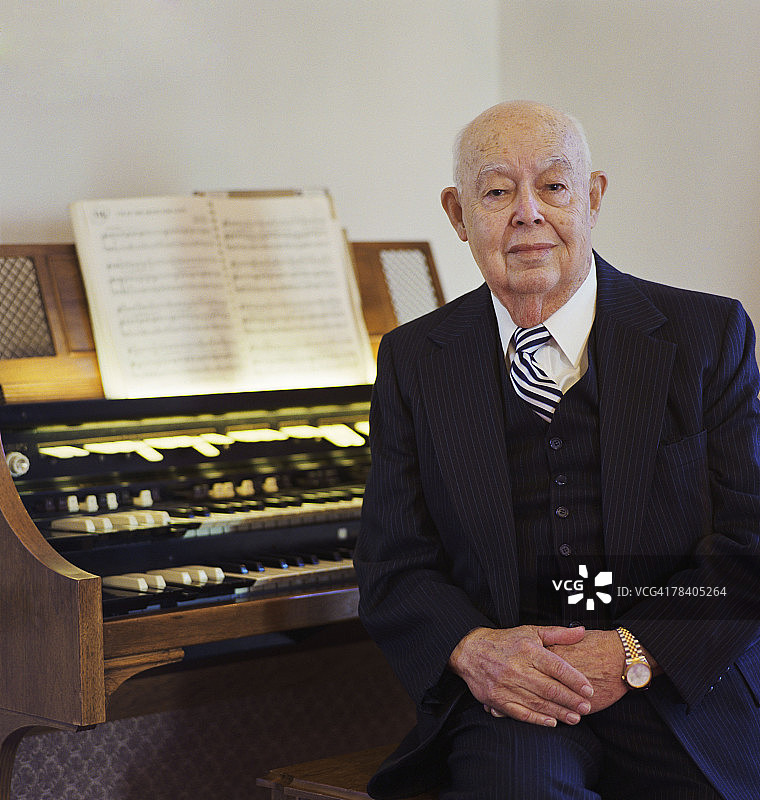 管风琴演奏者图片素材