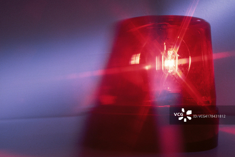 车辆上的紧急照明灯图片素材