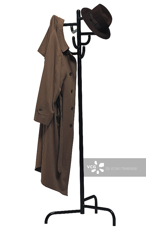 带外套和帽子的衣架图片素材