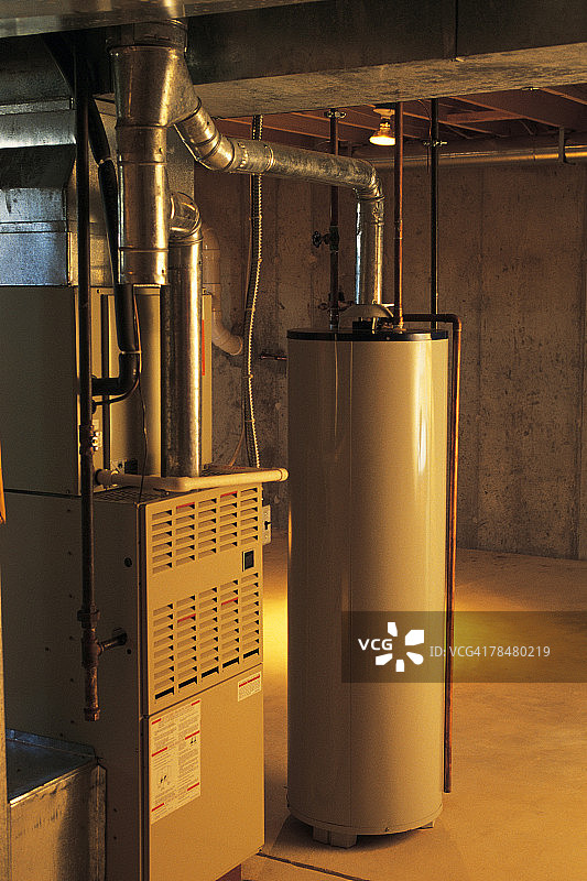 家用热水器和燃气锅炉图片素材