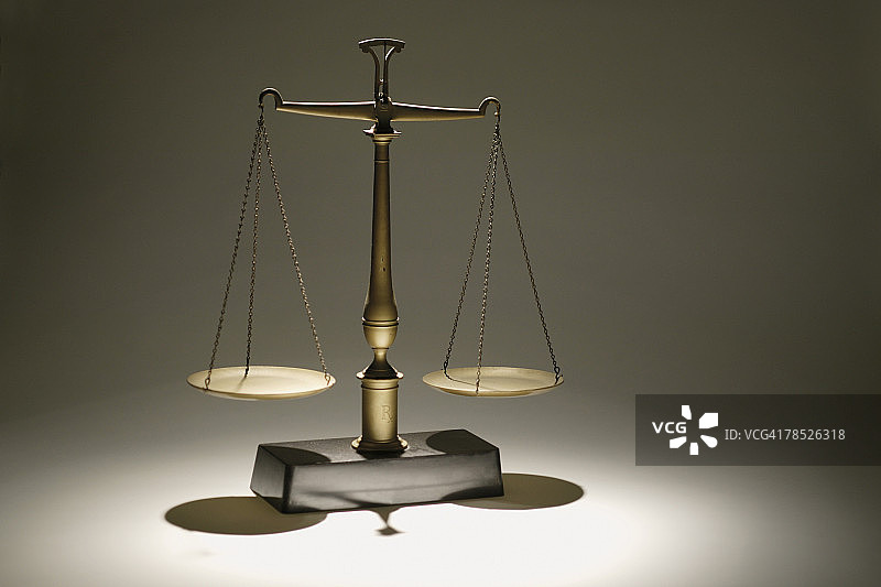 正义天平图片素材