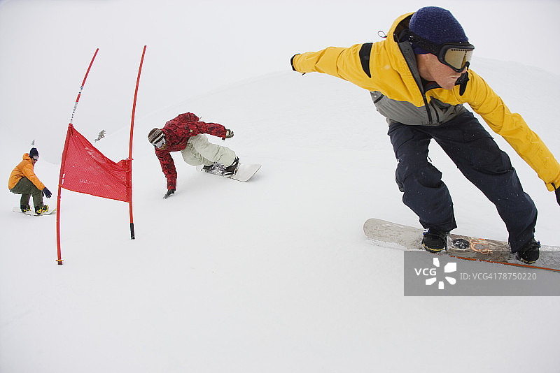 单板滑雪障碍赛图片素材