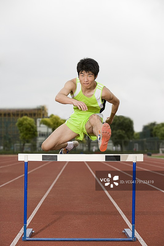 跨栏运动员图片素材