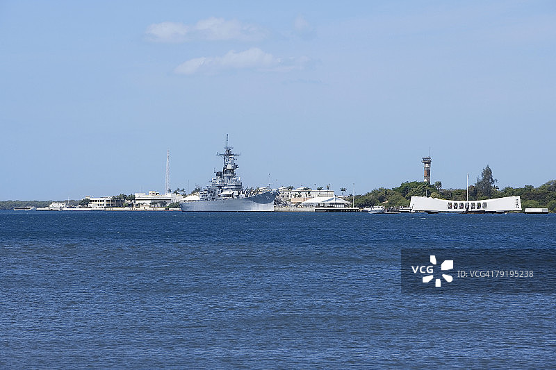 亚利桑那号战舰纪念馆附近的军舰，珍珠港，檀香山，瓦胡岛，夏威夷群岛，美国图片素材