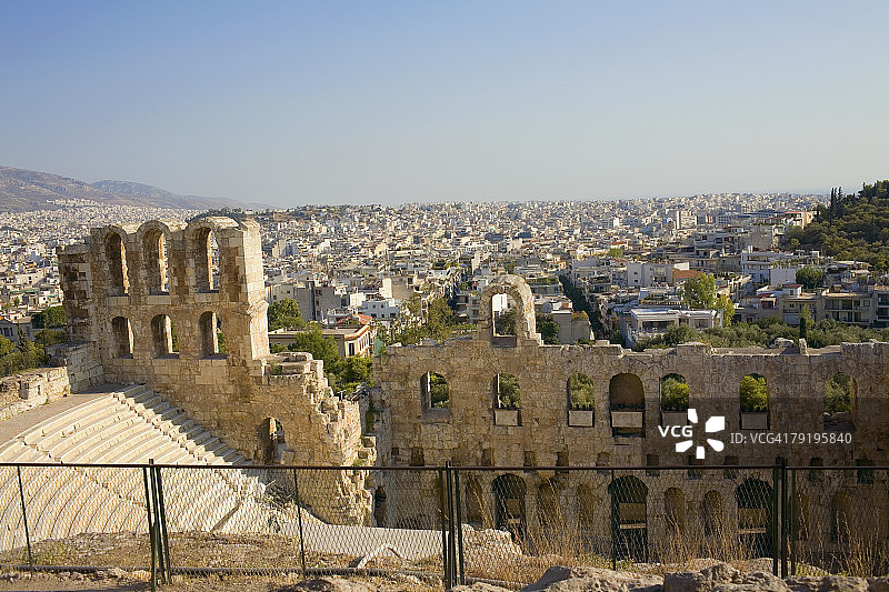 雅典卫城希罗德·阿提库斯剧场遗址高角度景观，希腊图片素材