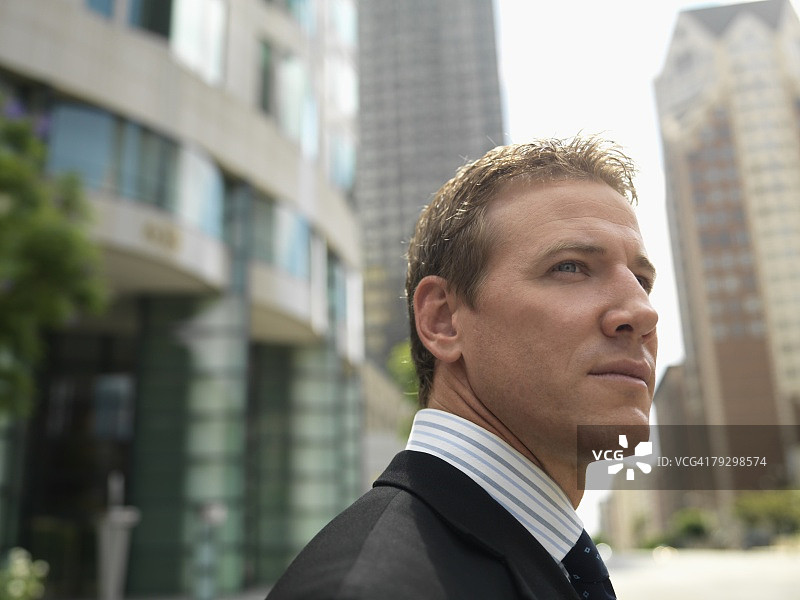 中年商人面部特写图片素材