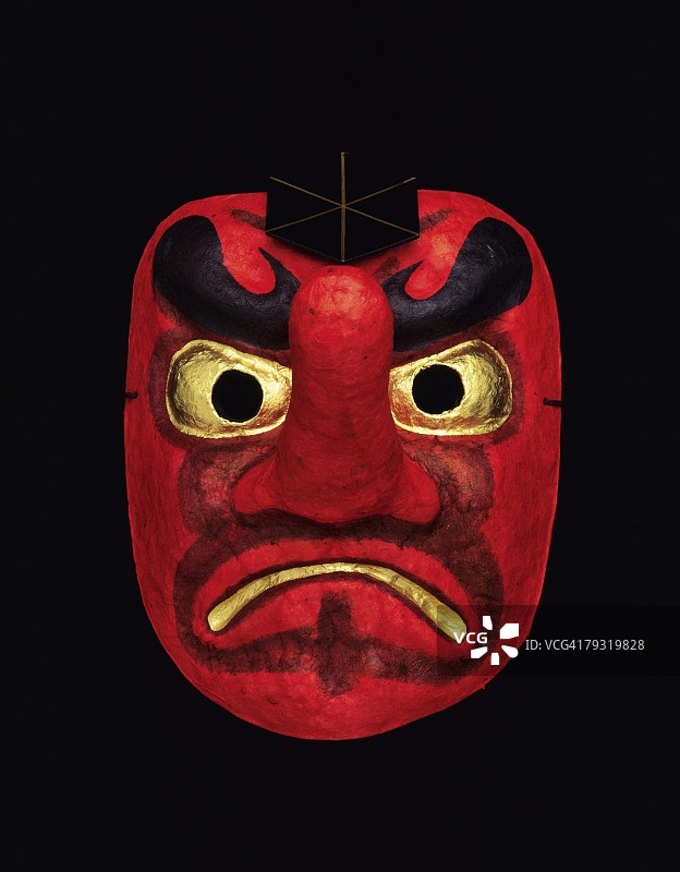 长鼻子妖精面具特写图片素材