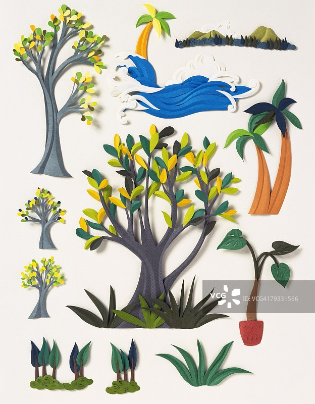 包含树木和海洋的自然景观（正面视角，纸工艺）图片素材