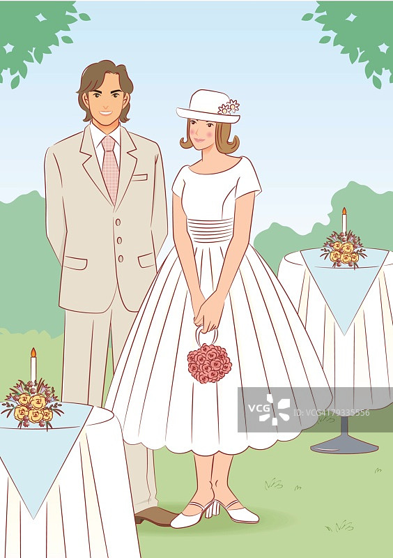 新婚夫妇户外并肩站立，新娘手捧花球，正面视角图片素材