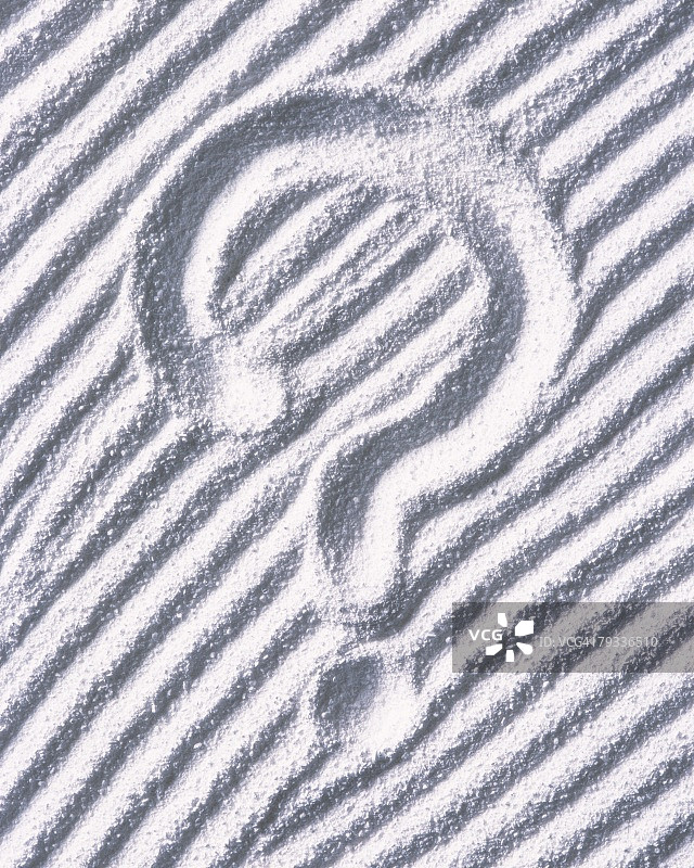 问号沙雕，高角度图片素材