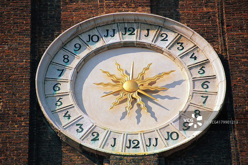 意大利的时钟表面图片素材