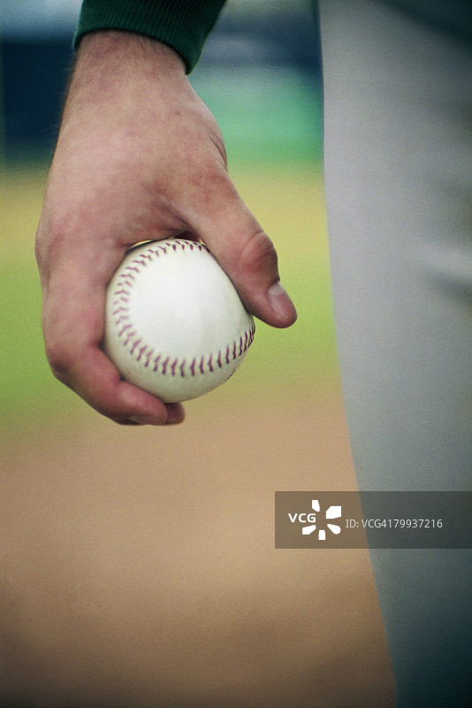 手持棒球的投手图片素材