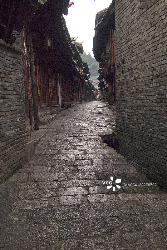 清晨丽江古城石板路（中国云南，亚洲，联合国教科文组织世界遗产）图片素材