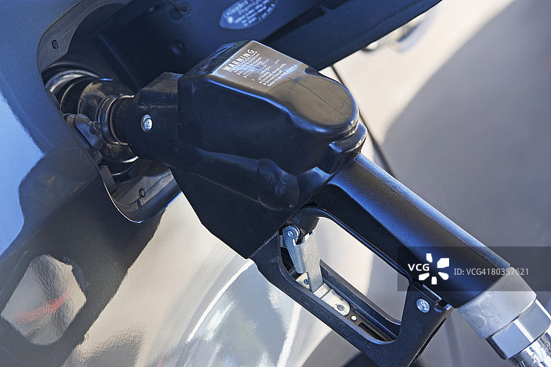 汽车加油图片素材