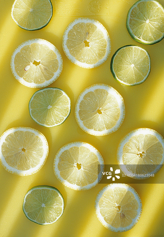 青柠和柠檬片图片素材