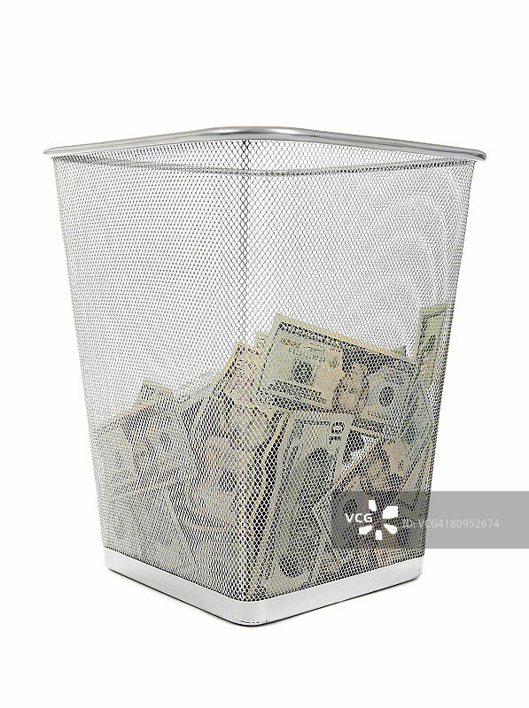 装满钱的垃圾桶图片素材