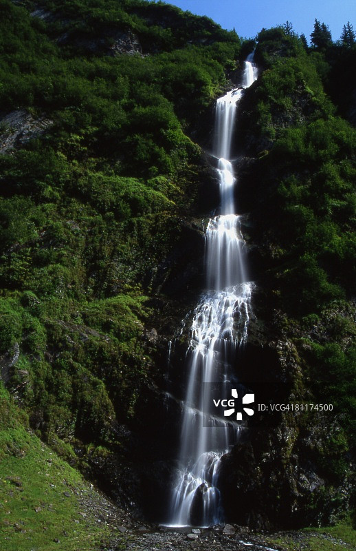 新娘面纱瀑布图片素材