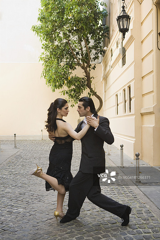 一些舞蹈图片素材