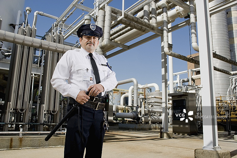 炼油厂的保安图片素材