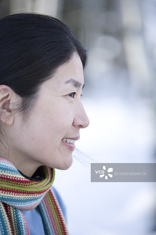 冬季女士肖像图片素材