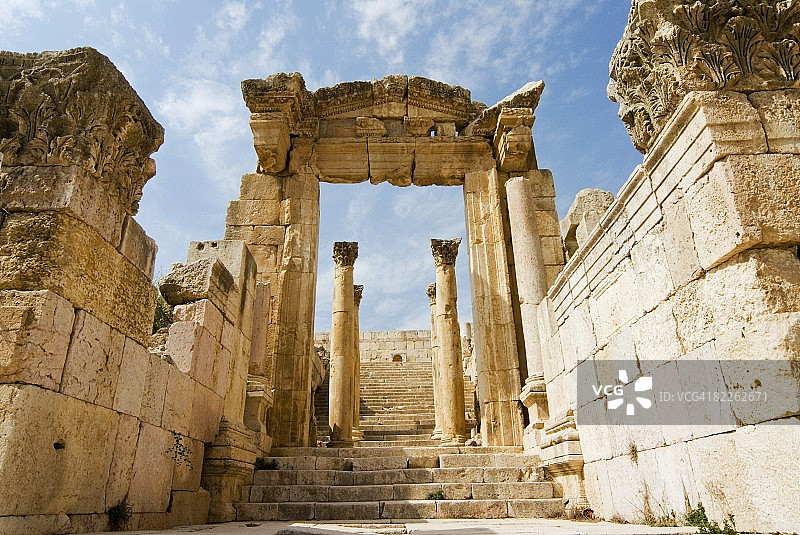 约旦杰拉什罗马古城大教堂图片素材