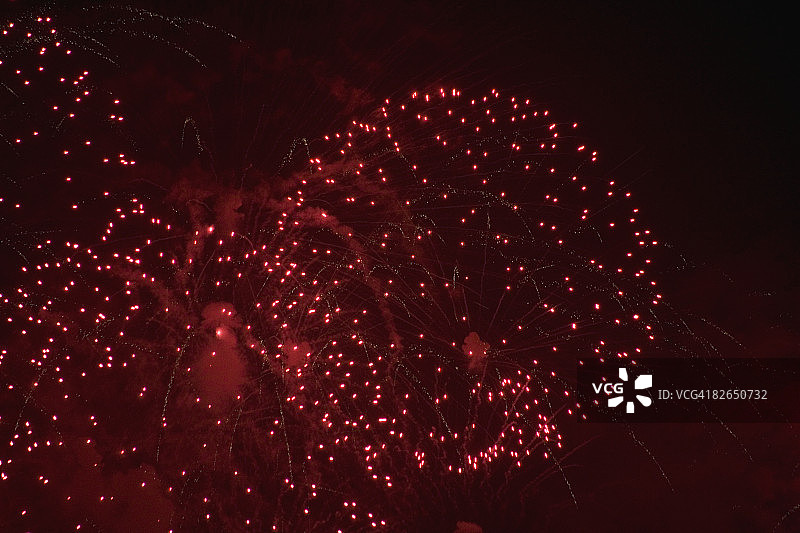 红色烟花图片素材
