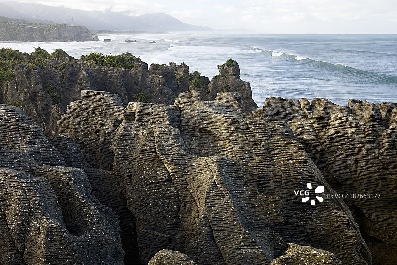 多洛米特点的千饼岩图片素材