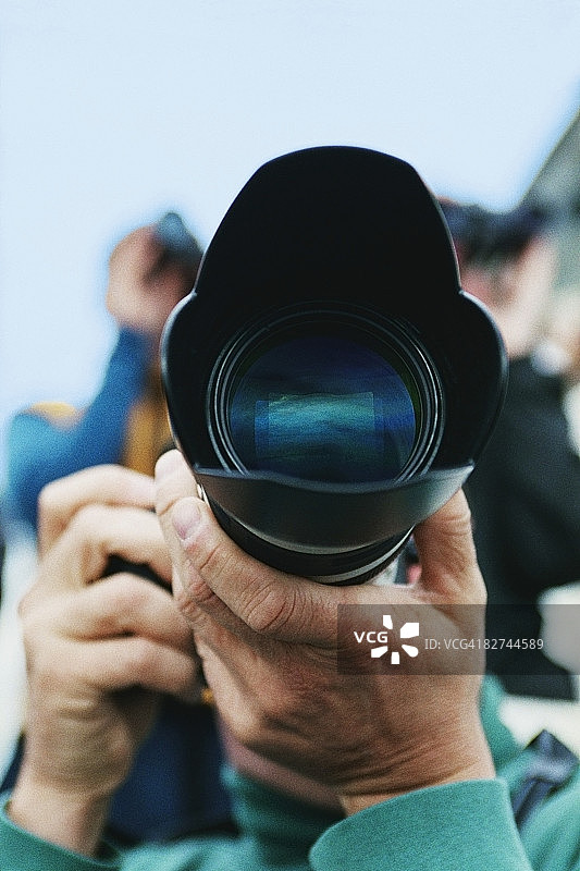 旅行者拍照图片素材