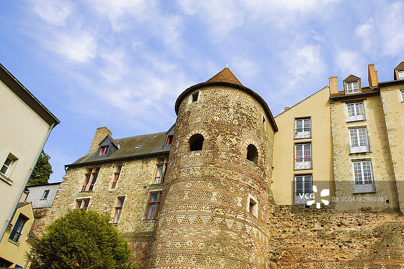 仰视角度拍摄的建筑，维维耶塔，法国勒芒图片素材