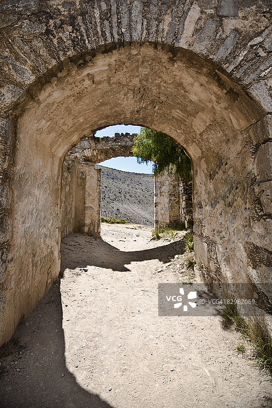 墨西哥圣路易斯波托西州雷亚尔德卡托塞的建筑古遗址图片素材