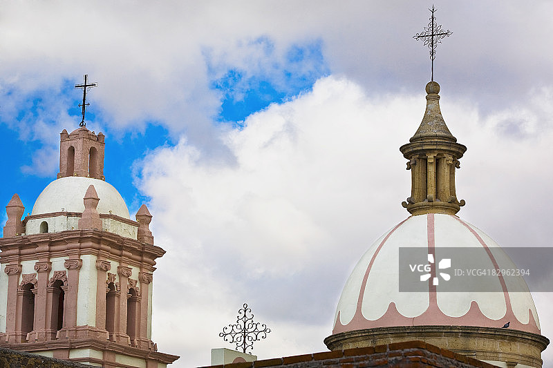 墨西哥阿瓜斯卡连特斯雷亚尔德阿西ientos贝伦圣母教堂高层景观图片素材