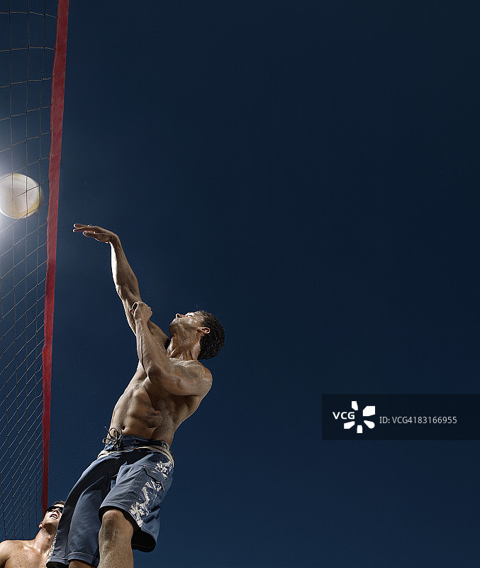 男子沙滩排球图片素材
